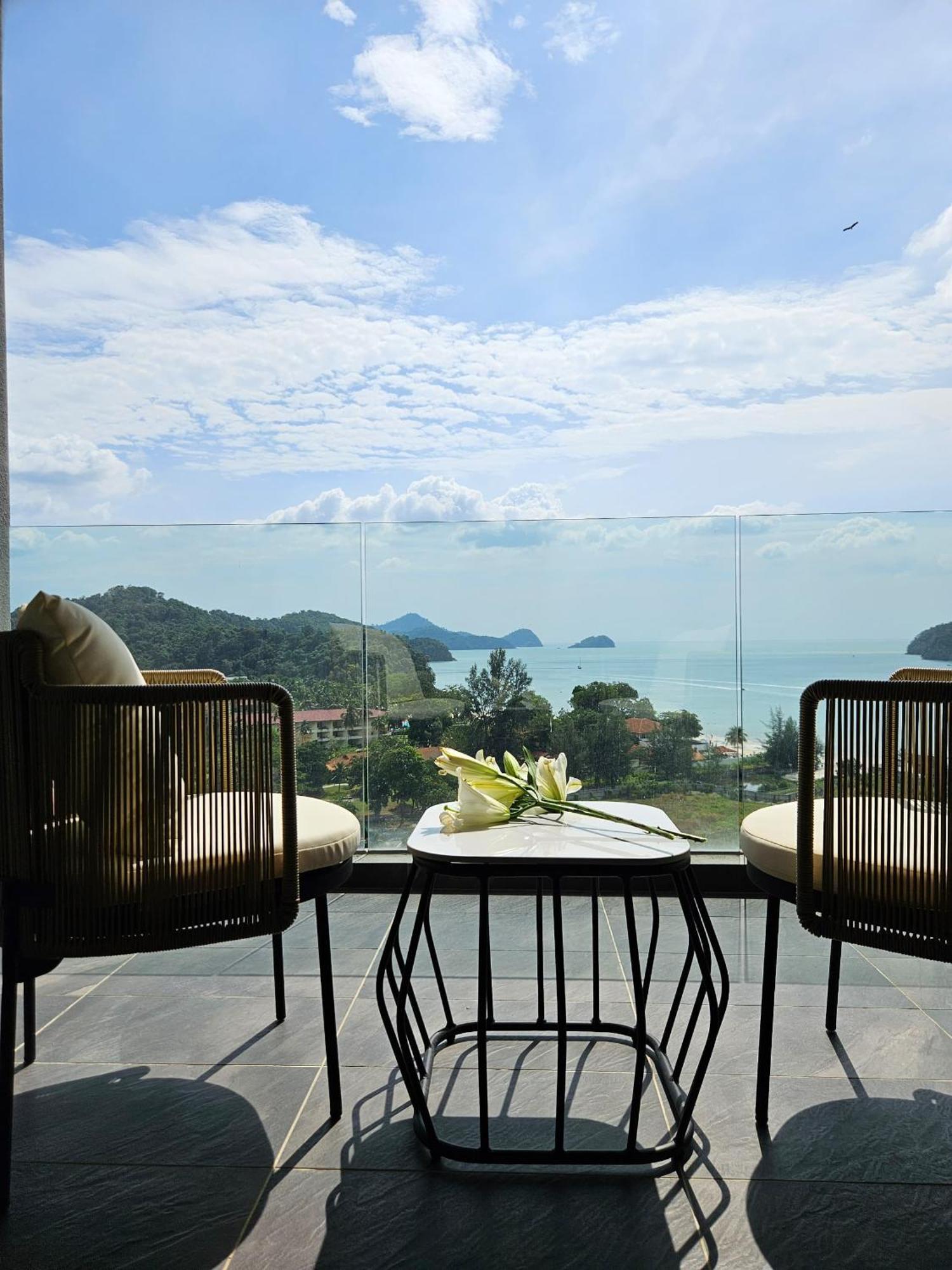 The Langkawi Luxury Villa Pantai Cenang  Exterior photo